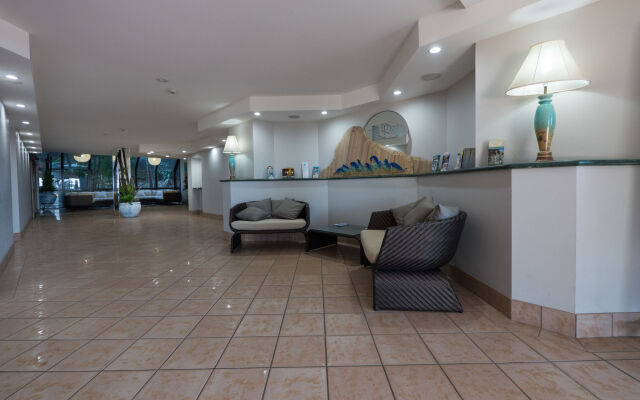 The Rocks Resort