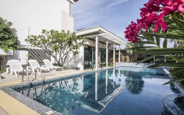 Kannika Villa - 5 Bedrooms