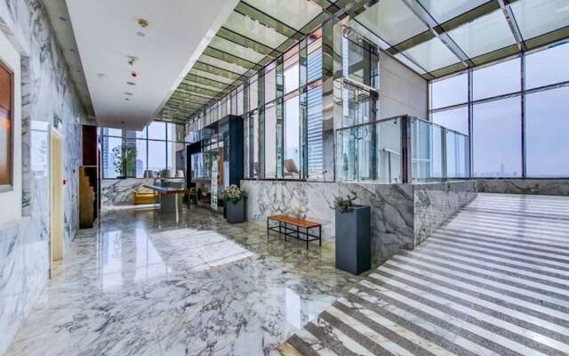 Jlt Bonnington Tower 1 Br Apartment Lake View