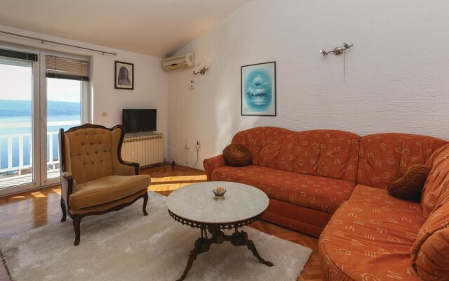 Amazing Home in Stanici With Wifi and 2 Bedrooms