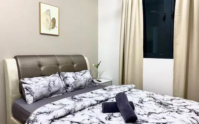 Rooftop Pool Jalan Landmark Apartments