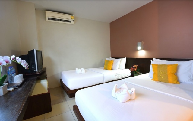 Khaosan Holiday Guesthouse