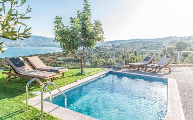 Istros Villas, infinite blue, By ThinkVilla