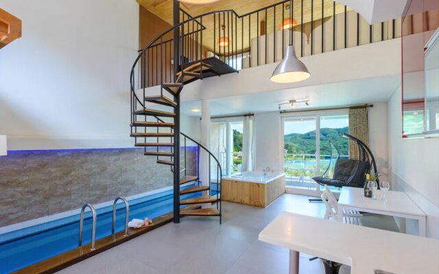 Gapyeong All that Water Pool Villa