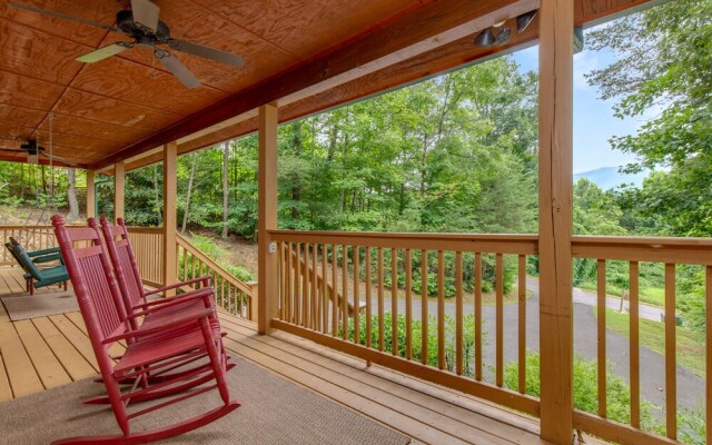 A Great Escape by Jackson Mountain Homes