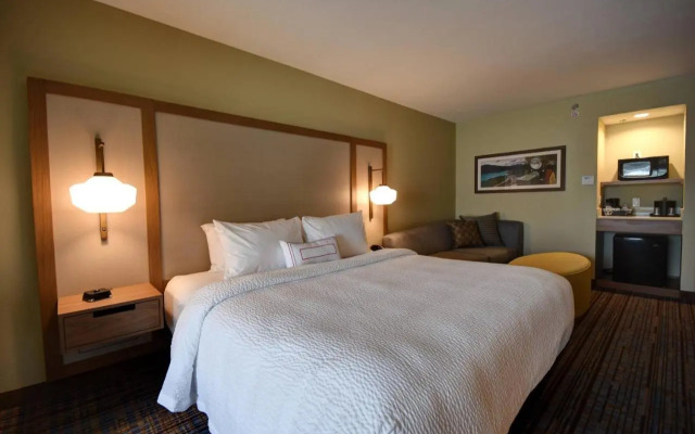 Fairfield Inn & Suites Milwaukee North