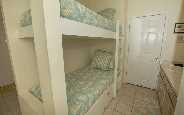 Sandpiper Cove 9226 1 Bedroom Condo by RedAwning