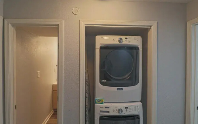 Oak Glen Unit 84
