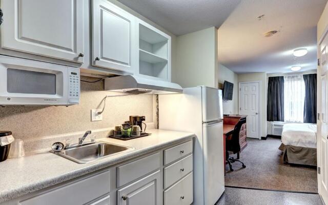Savannah Suites - Westminster