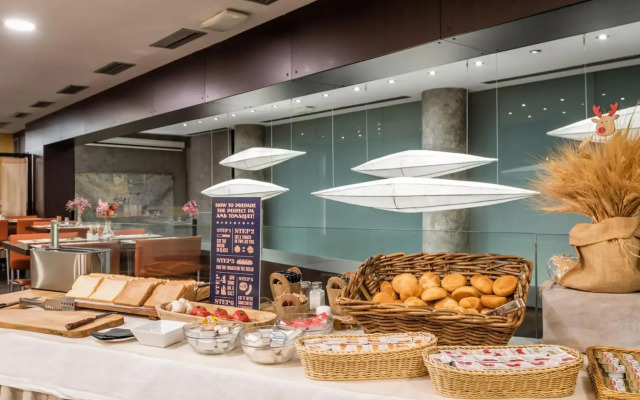 Hotel Madanis Liceo