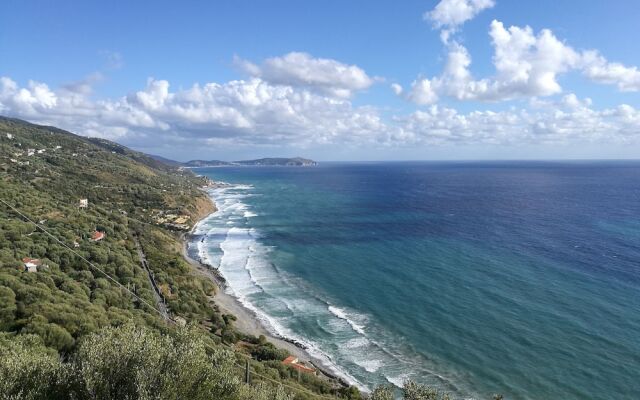 Santo Mercurio Country House