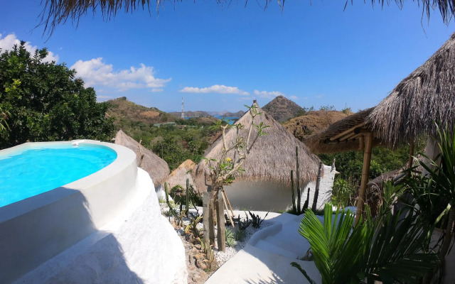 Mohini Komodo Resort