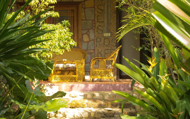 Tara Lodge