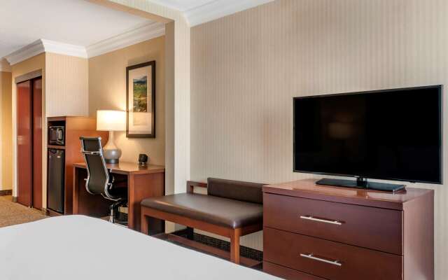 Comfort Suites Downtown Carlisle