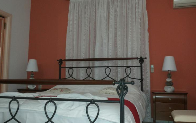 Mythos Platanias Apartments