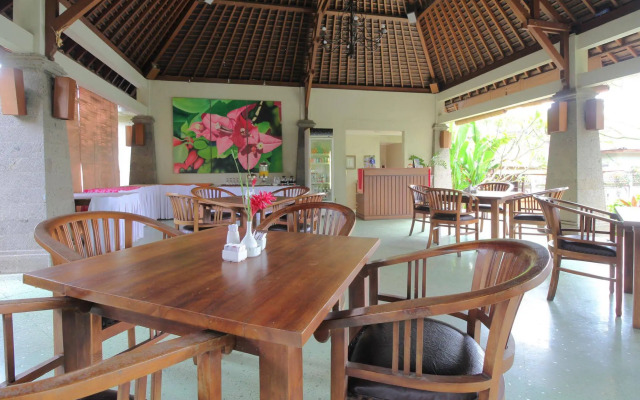 Airy Seminyak Kerobokan Kuwum Gang Rajawali Bali