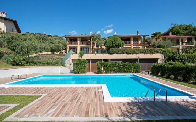 Crocus 1 con piscina by Wonderful Italy