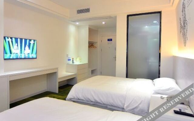 Quanzhou Life House Theme Hotel