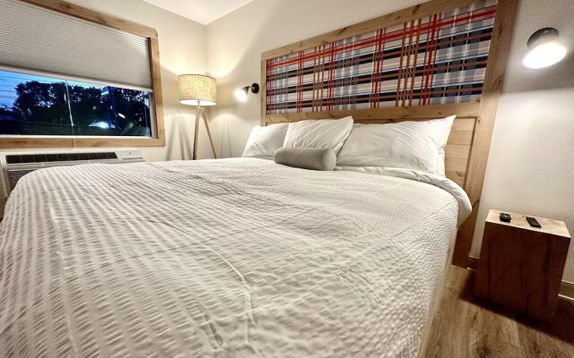 Explorer Rest & Recreation