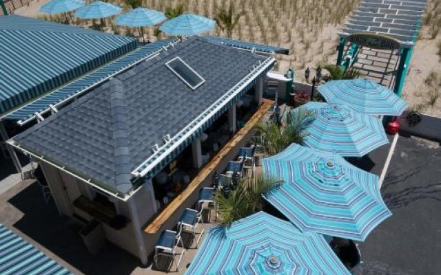Spray Beach Oceanfront Hotel