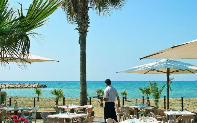 Lordos Beach Hotel & Spa