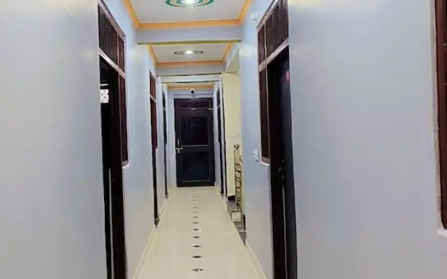 Hotel Shree Radha Rani Palace