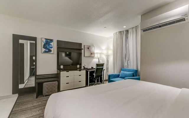 EST Hotel