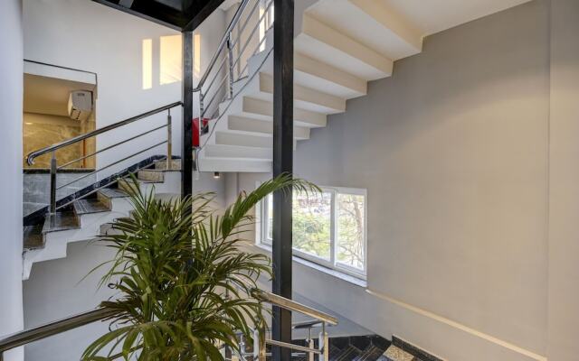 Treebo Aasma Downtown