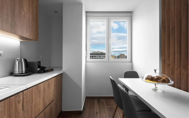 Ultima Suites Nilie Hospitality MGMT