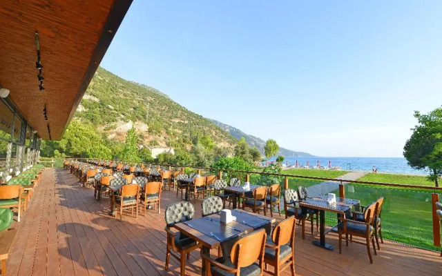 Belcekum Beach Hotel