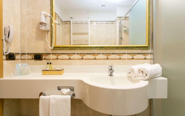 Hotel Mirage, Sure Hotel Collection by Best Western