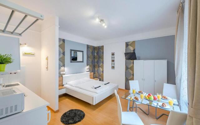 PARKING, AC, WIFI 2 room apartment in the center