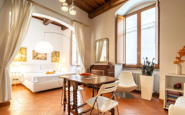 Uffizi Place by Mmega