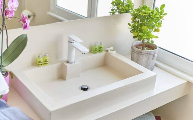 The Athens Version Luxury Suites