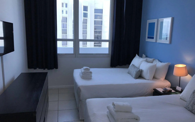 Collins Apartments by Design Suites Miami