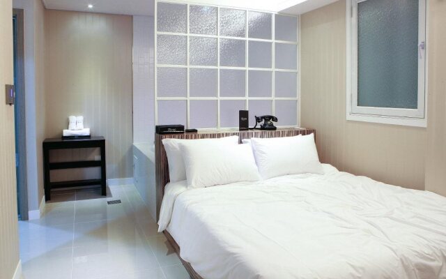 Zum Motel