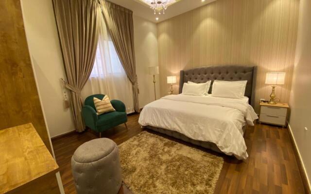 the F residence, Elegant & Luxury