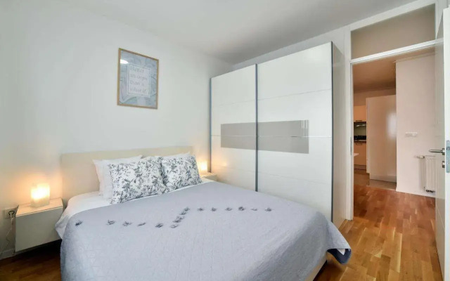 First Class Apartment Zagreb, Free parking
