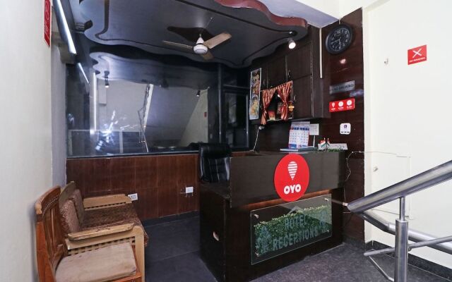 OYO 10666 Hotel Star