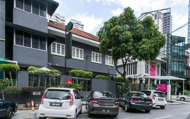 V'la Heritage Hotel