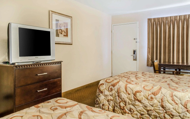 Rodeway Inn Shippensburg I-81