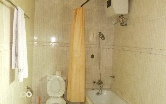 Crossroads Hotel & Towers