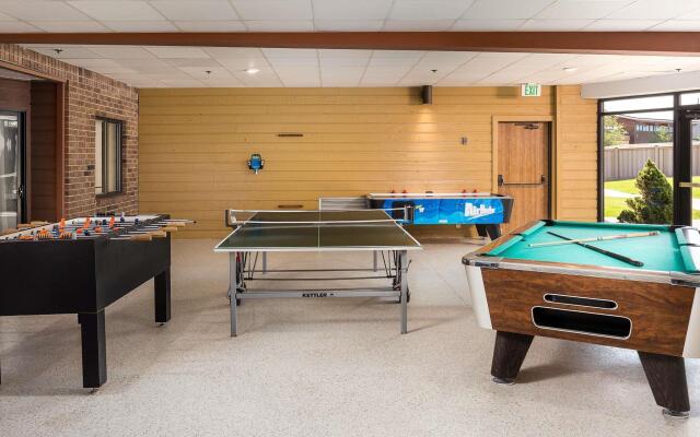 Best Western Plus Landmark Inn