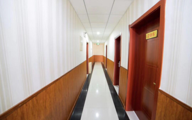 OYO zhengruitai hotel, tianjin