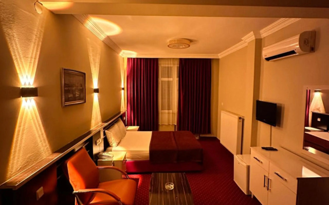 Mina 1 Hotel