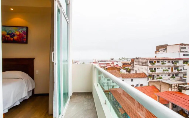 Blaze Hotel & Suite Vallarta