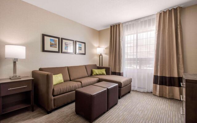 Comfort Inn & Suites Red Deer