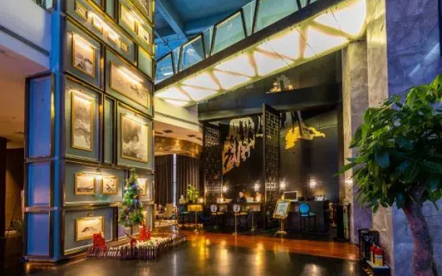 Huafeng Laiwangda Hotel