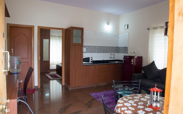 OYO 9702 Hebbal