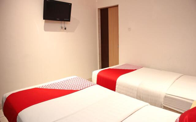 Hotel Bumi Malaya by OYO Rooms